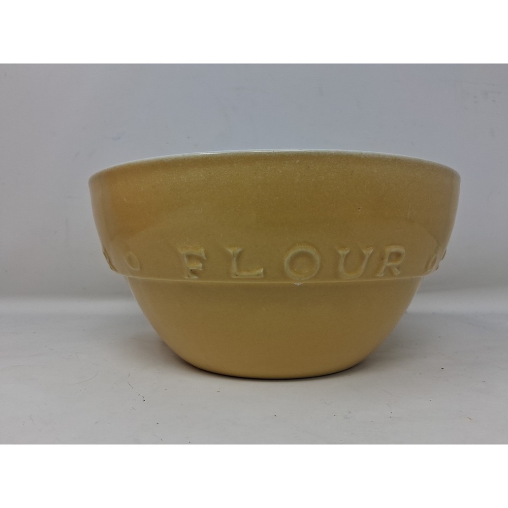 Bakers Basic EGGS Ceramic Mixing Bowl At Home America 9" Round Heavy